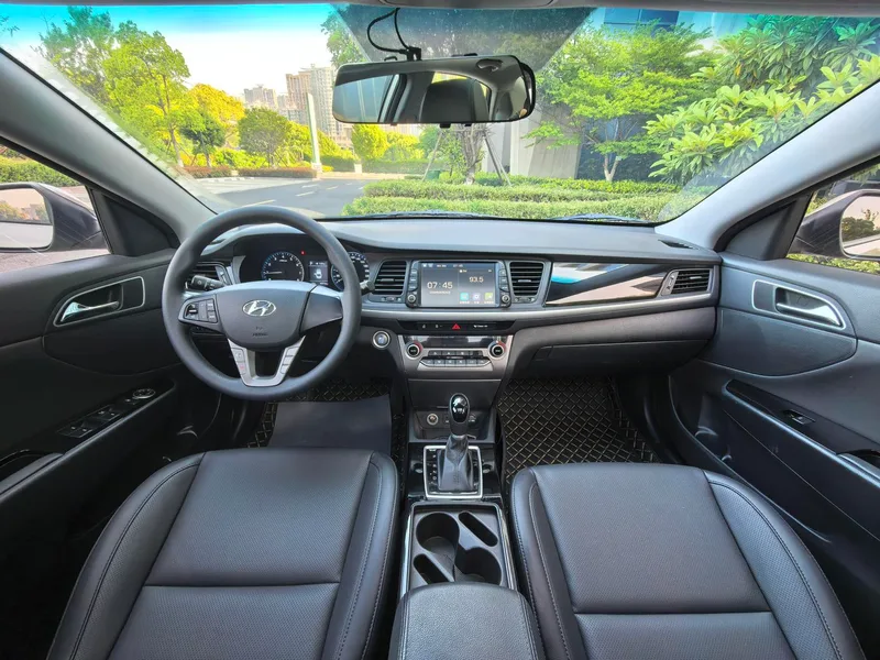 Hyundai Mistra 2019 1.8L automatic intelligent type GLS Commemorative edition Country VI interior photo 8 Hyundai Mistra 2019 1.8L automatic intelligent type GLS Commemorative edition Country VI interior photo 8