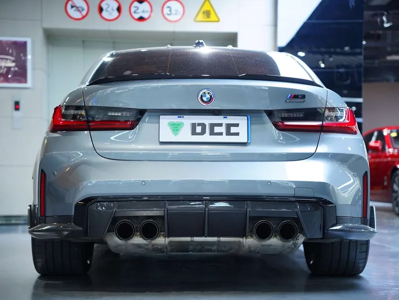 BMW M3 2023 M3 four-door sedan Thunder Edition exterior photo 8 BMW M3 2023 M3 four-door sedan Thunder Edition exterior photo 8