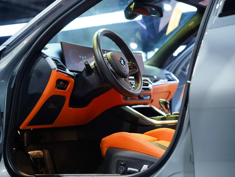 BMW M3 2023 M3 four-door sedan Thunder Edition interior photo 16 BMW M3 2023 M3 four-door sedan Thunder Edition interior photo 16