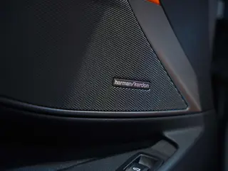 BMW M3 2023 M3 four-door sedan Thunder Edition interior photo 18 BMW M3 2023 M3 four-door sedan Thunder Edition interior photo 18