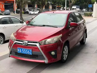 Toyota Yaris L 2014 1.5G Автоматическая версия