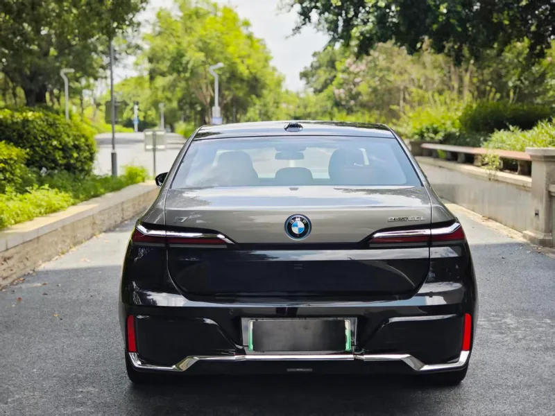 BMW i7 2023 eDrive50L Премиум-класса M Спортивный костюм интерьер фото 8 BMW i7 2023 eDrive50L Премиум-класса M Спортивный костюм интерьер фото 8