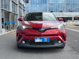 Toyota C-HR 2020 2.0L Leading Edition exterior photo 2 Toyota C-HR 2020 2.0L Leading Edition exterior photo 2