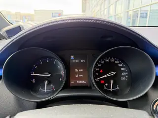 Toyota C-HR 2020 2.0L Leading Edition interior photo 13 Toyota C-HR 2020 2.0L Leading Edition interior photo 13