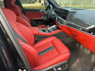 BMW X5 M 2023 X5 M Versión Thunder interior foto 12 BMW X5 M 2023 X5 M Versión Thunder interior foto 12