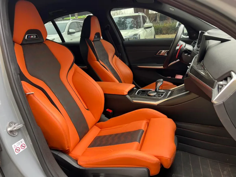 BMW M3 2023 M3 four-door sedan Thunder Edition interior photo 13 BMW M3 2023 M3 four-door sedan Thunder Edition interior photo 13