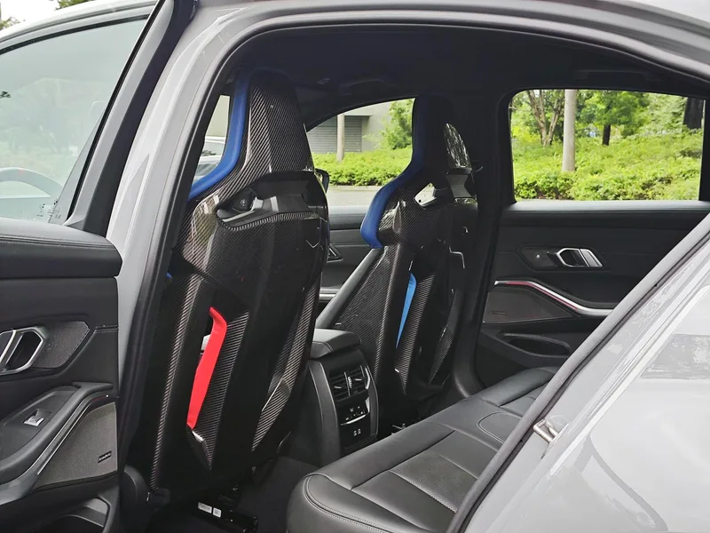 BMW M3 2024 M3 four-door sedan M xDrive Thunder Edition interior photo 14 BMW M3 2024 M3 four-door sedan M xDrive Thunder Edition interior photo 14