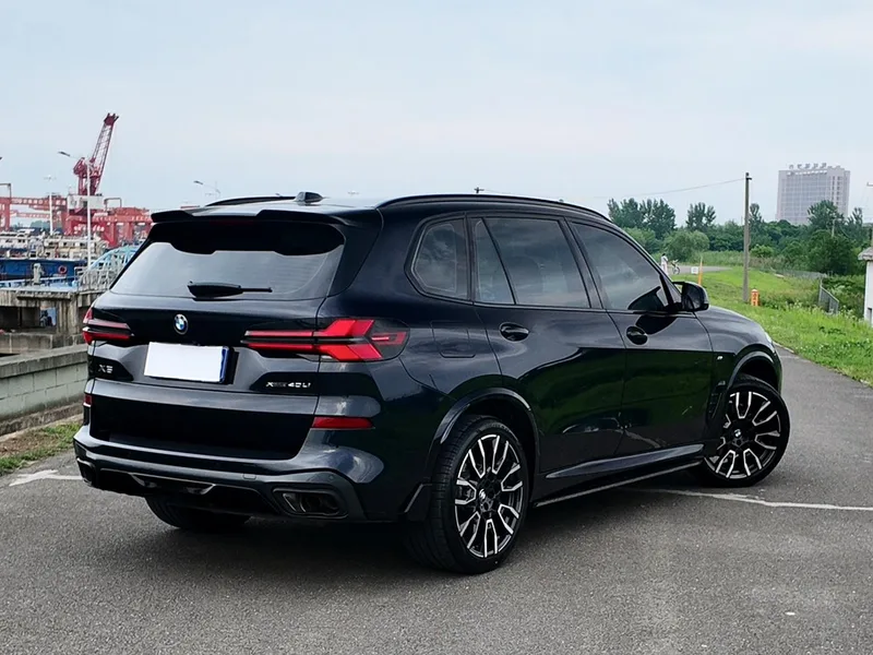 BMW X5 2023 xDrive40Li M Sports Night Suit exterior photo 7 BMW X5 2023 xDrive40Li M Sports Night Suit exterior photo 7