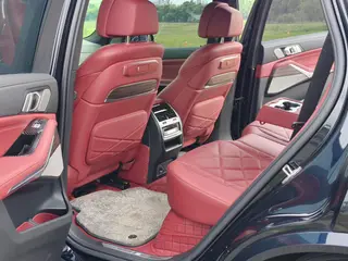 BMW X5 2023 xDrive40Li M Sports Night Suit interior photo 15 BMW X5 2023 xDrive40Li M Sports Night Suit interior photo 15