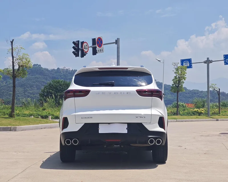 Jetour X70 2023 1.5T DCT Lu Guan Edition 7 seat exterior photo 5 Jetour X70 2023 1.5T DCT Lu Guan Edition 7 seat exterior photo 5