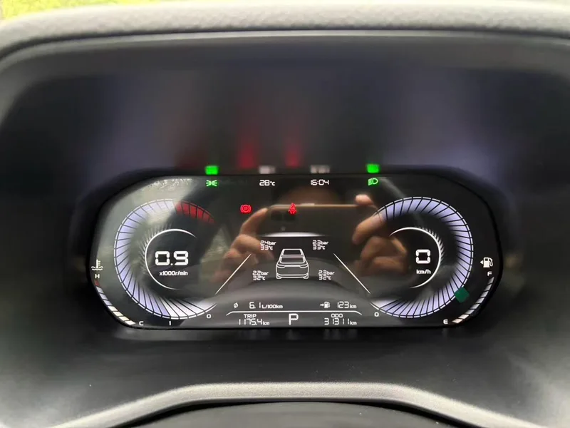 Geely Emgrand 2023 4th Gen Champion Edition 1.5L CVT Premium Trim interior photo 15