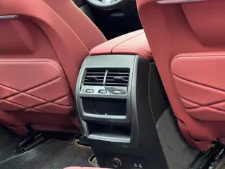 BMW X5 2023 xDrive30Li Premium Class M Sports Night Suit interior photo 20 BMW X5 2023 xDrive30Li Premium Class M Sports Night Suit interior photo 20