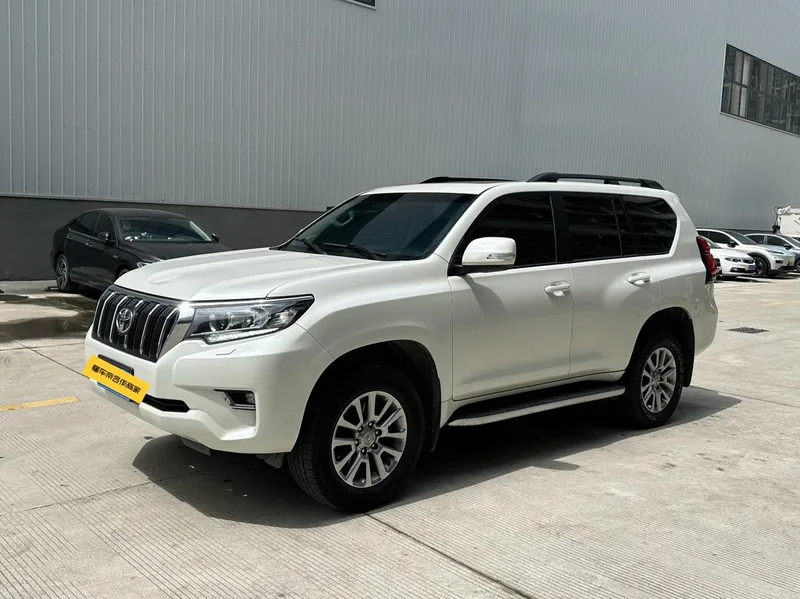 Toyota Prado 2018 3.5L Automático TX-L exterior foto 1 Toyota Prado 2018 3.5L Automático TX-L exterior foto 1