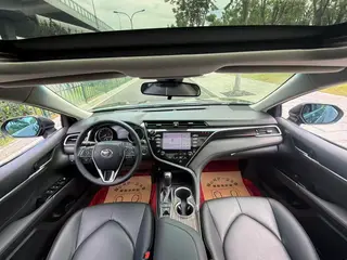 Toyota Camry 2018 2.5G Version de luxe intérieur photo 11 Toyota Camry 2018 2.5G Version de luxe intérieur photo 11