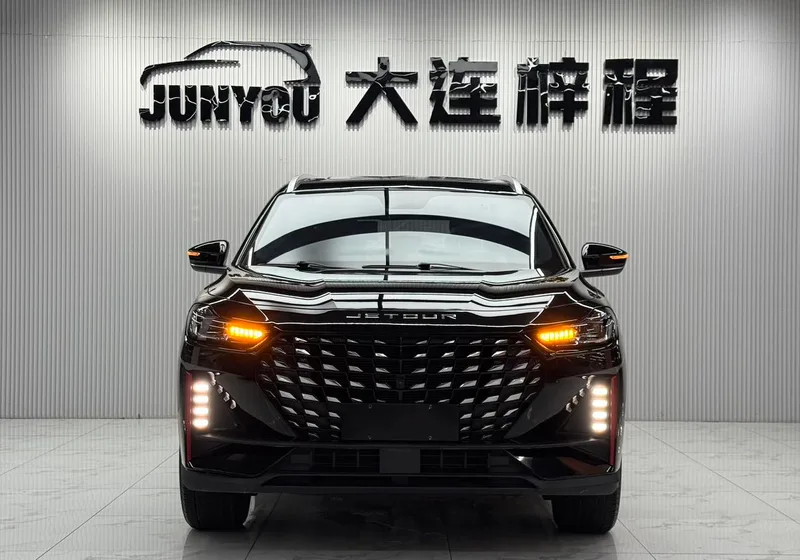Jetour X70 PRO 2023 1.5T DCT Comfortable 7 seat exterior photo 2 Jetour X70 PRO 2023 1.5T DCT Comfortable 7 seat exterior photo 2