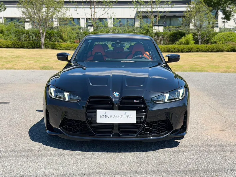 BMW M3 2024 M3 Четырехдверный седан Гром издание экстерьер фото 2 BMW M3 2024 M3 Четырехдверный седан Гром издание экстерьер фото 2