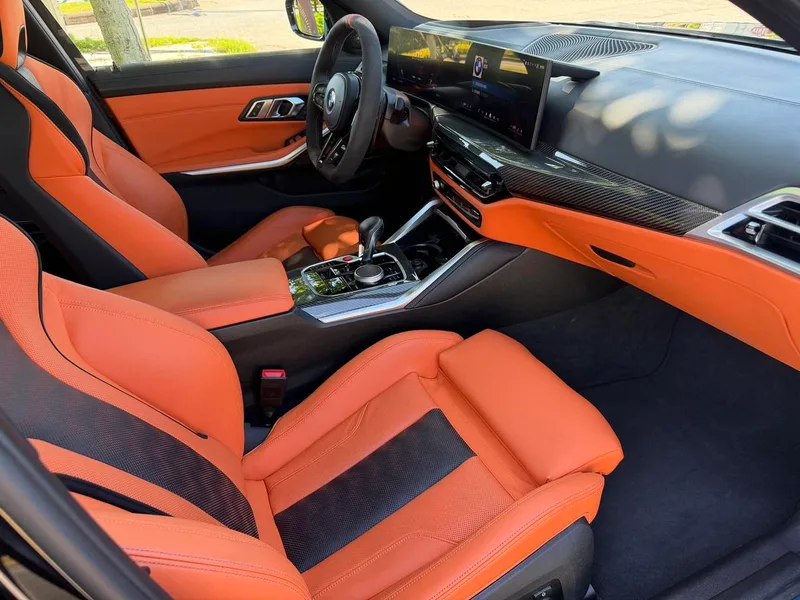BMW M3 2024 M3 Четырехдверный седан Гром издание интерьер фото 15 BMW M3 2024 M3 Четырехдверный седан Гром издание интерьер фото 15