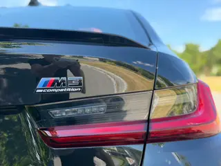 BMW M3 2024 M3 Четырехдверный седан Гром издание интерьер фото 17 BMW M3 2024 M3 Четырехдверный седан Гром издание интерьер фото 17