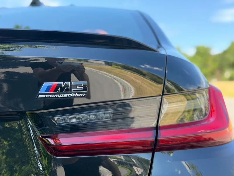 BMW M3 2024 M3 Четырехдверный седан Гром издание интерьер фото 17 BMW M3 2024 M3 Четырехдверный седан Гром издание интерьер фото 17