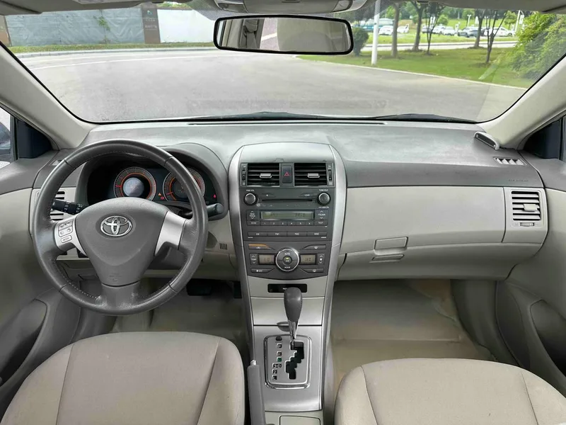 Toyota Corolla 2008 1.8L Automatique GL-i Toit ouvrant édition spéciale extérieur photo 8 Toyota Corolla 2008 1.8L Automatique GL-i Toit ouvrant édition spéciale extérieur photo 8