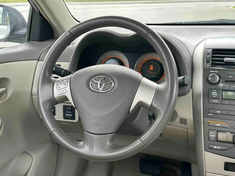 Toyota Corolla 2008 1.8L Automatique GL-i Toit ouvrant édition spéciale extérieur photo 9 Toyota Corolla 2008 1.8L Automatique GL-i Toit ouvrant édition spéciale extérieur photo 9