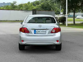 Toyota Corolla 2008 1.8L Automatique GL-i Toit ouvrant édition spéciale intérieur photo 16 Toyota Corolla 2008 1.8L Automatique GL-i Toit ouvrant édition spéciale intérieur photo 16