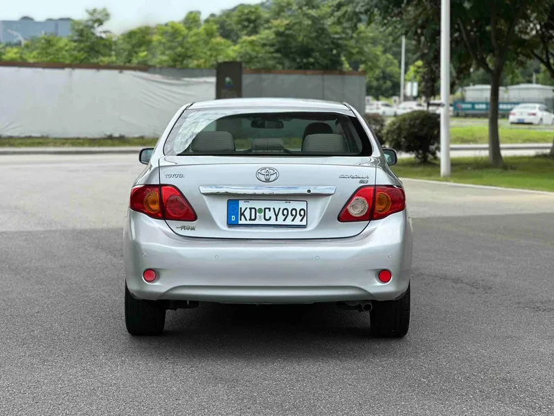 Toyota Corolla 2008 1.8L Automatique GL-i Toit ouvrant édition spéciale intérieur photo 16 Toyota Corolla 2008 1.8L Automatique GL-i Toit ouvrant édition spéciale intérieur photo 16
