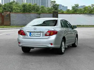 Toyota Corolla 2008 1.8L Automatique GL-i Toit ouvrant édition spéciale intérieur photo 17 Toyota Corolla 2008 1.8L Automatique GL-i Toit ouvrant édition spéciale intérieur photo 17
