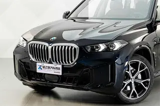 BMW X5 2023 xDrive30Li Premium Class M Sports Night Suit exterior photo 2 BMW X5 2023 xDrive30Li Premium Class M Sports Night Suit exterior photo 2