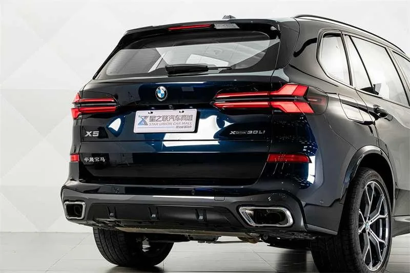 BMW X5 2023 xDrive30Li Premium Class M Sports Night Suit exterior photo 7 BMW X5 2023 xDrive30Li Premium Class M Sports Night Suit exterior photo 7