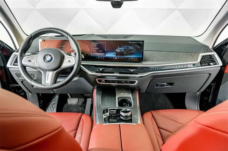 BMW X5 2023 xDrive30Li Premium Class M Sports Night Suit interior photo 14 BMW X5 2023 xDrive30Li Premium Class M Sports Night Suit interior photo 14