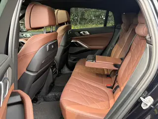 BMW X6 2023 Restyling xDrive40i Premium Class M Sports suit exterior photo 10