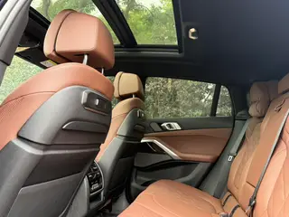 BMW X6 2023 Restyling xDrive40i Premium Class M Sports suit interior photo 13
