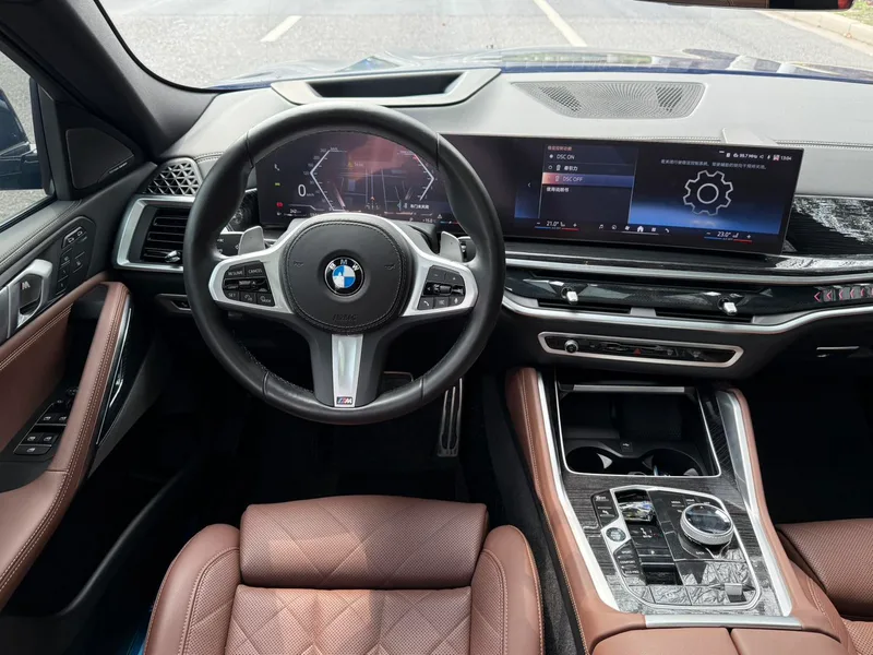 BMW X6 2023 Restyling xDrive40i Premium Class M Sports suit interior photo 14