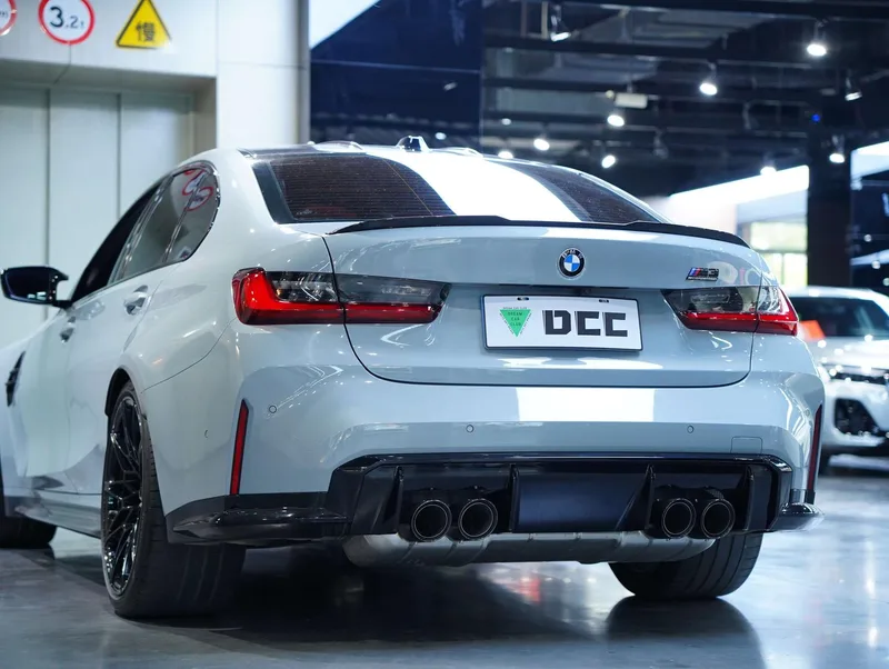 BMW M3 2023 M3 Sedán de cuatro puertas M xDrive Versión Thunder exterior foto 7 BMW M3 2023 M3 Sedán de cuatro puertas M xDrive Versión Thunder exterior foto 7