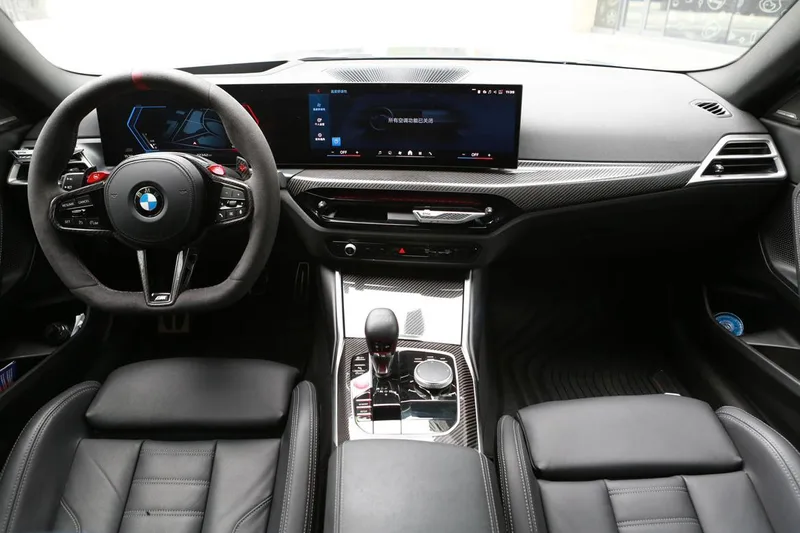 BMW M2 2024 M2 Coupe interior photo 9
