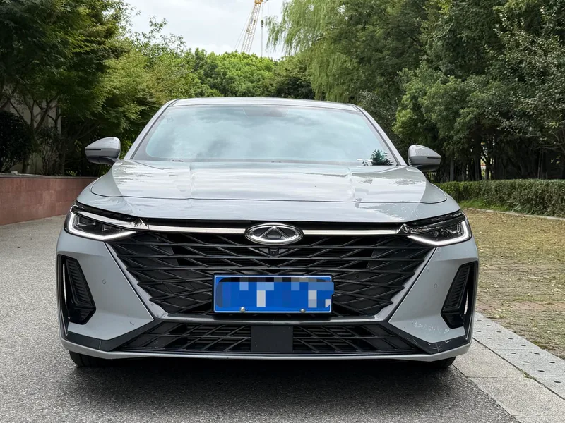 Chery Arrizo 8 2024 High-energy version 2.0T DCT gallop exterior photo 2 Chery Arrizo 8 2024 High-energy version 2.0T DCT gallop exterior photo 2