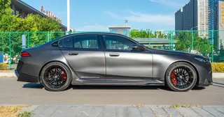 BMW M5 PHEV 2025 M5 extérieur photo 7 BMW M5 PHEV 2025 M5 extérieur photo 7