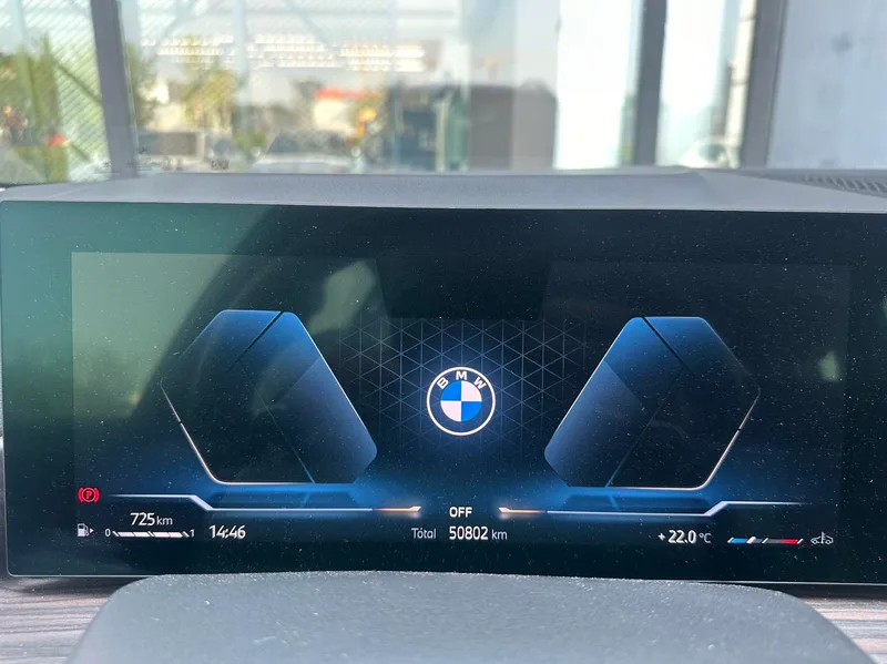 BMW X7 2023 xDrive40i Traje de lujo líder interior foto 13 BMW X7 2023 xDrive40i Traje de lujo líder interior foto 13