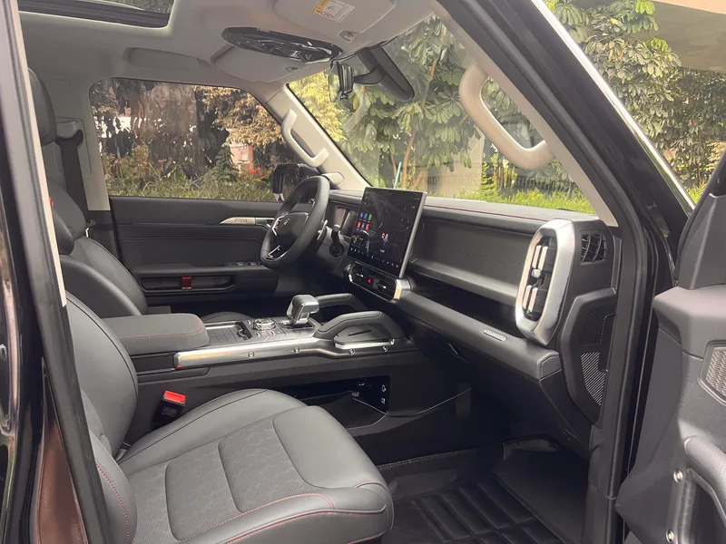Jetour T2 2023 1.5TD Two-wheel drive Discover PRO interior photo 10