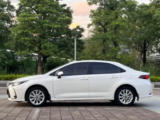 Toyota Corolla 2021 1.2T S-CVT Versión de élite exterior foto 3 Toyota Corolla 2021 1.2T S-CVT Versión de élite exterior foto 3
