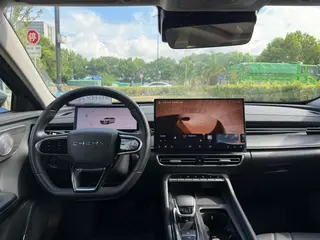Chery Arrizo 8 PRO 2025 1.6T DCT Люксовый интерьер фото 11 Chery Arrizo 8 PRO 2025 1.6T DCT Люксовый интерьер фото 11