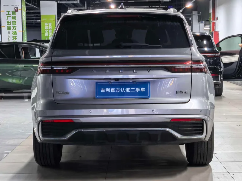 Geely Monjaro 2024 2.0TD Versión en la nube de tracción en dos ruedas automática de alta potencia exterior foto 8