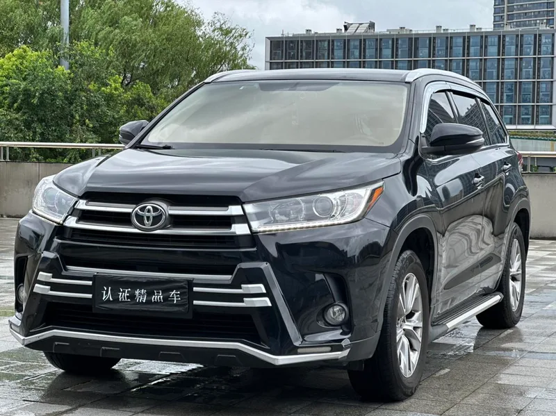Toyota Highlander 2018 2.0T Two-wheel drive elite version 7 seat Country VI exterior photo 1 Toyota Highlander 2018 2.0T Two-wheel drive elite version 7 seat Country VI exterior photo 1