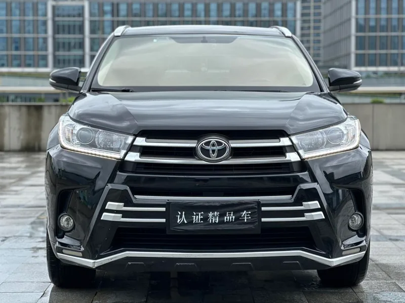 Toyota Highlander 2018 2.0T Two-wheel drive elite version 7 seat Country VI exterior photo 2 Toyota Highlander 2018 2.0T Two-wheel drive elite version 7 seat Country VI exterior photo 2