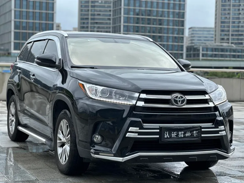 Toyota Highlander 2018 2.0T Two-wheel drive elite version 7 seat Country VI exterior photo 3 Toyota Highlander 2018 2.0T Two-wheel drive elite version 7 seat Country VI exterior photo 3