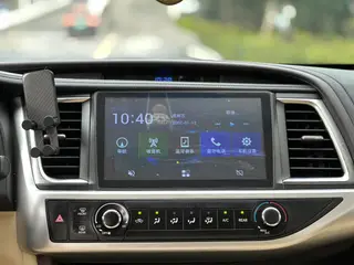 Toyota Highlander 2018 2.0T Two-wheel drive elite version 7 seat Country VI interior photo 12 Toyota Highlander 2018 2.0T Two-wheel drive elite version 7 seat Country VI interior photo 12