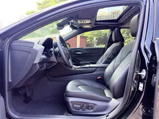 Toyota Avalon 2022 2.5L Enterprising Edition interior photo 7 Toyota Avalon 2022 2.5L Enterprising Edition interior photo 7