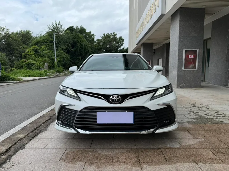 Toyota Camry 2023 2.0S Fengshang Edition exterior photo 2 Toyota Camry 2023 2.0S Fengshang Edition exterior photo 2