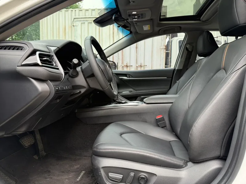 Toyota Camry 2023 2.0S Fengshang Edition interior photo 8 Toyota Camry 2023 2.0S Fengshang Edition interior photo 8